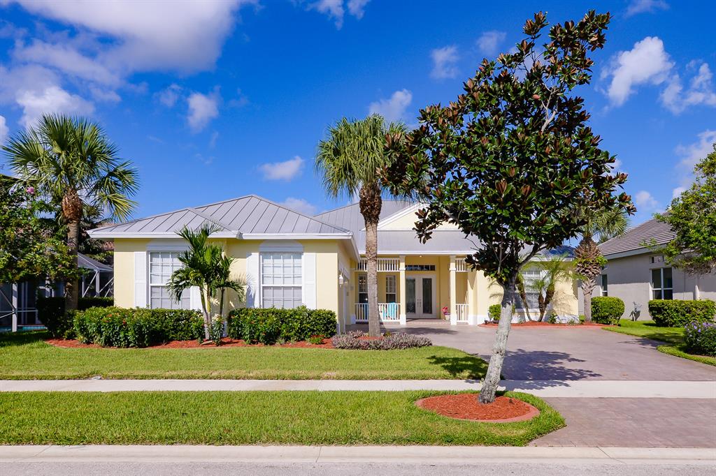 MAGNOLIA LAKES - Residential