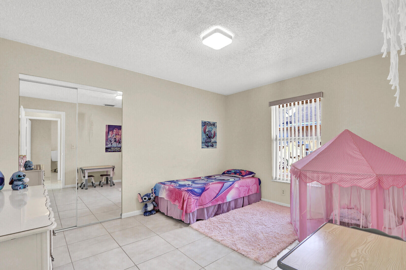 HAWTHORN - Residential