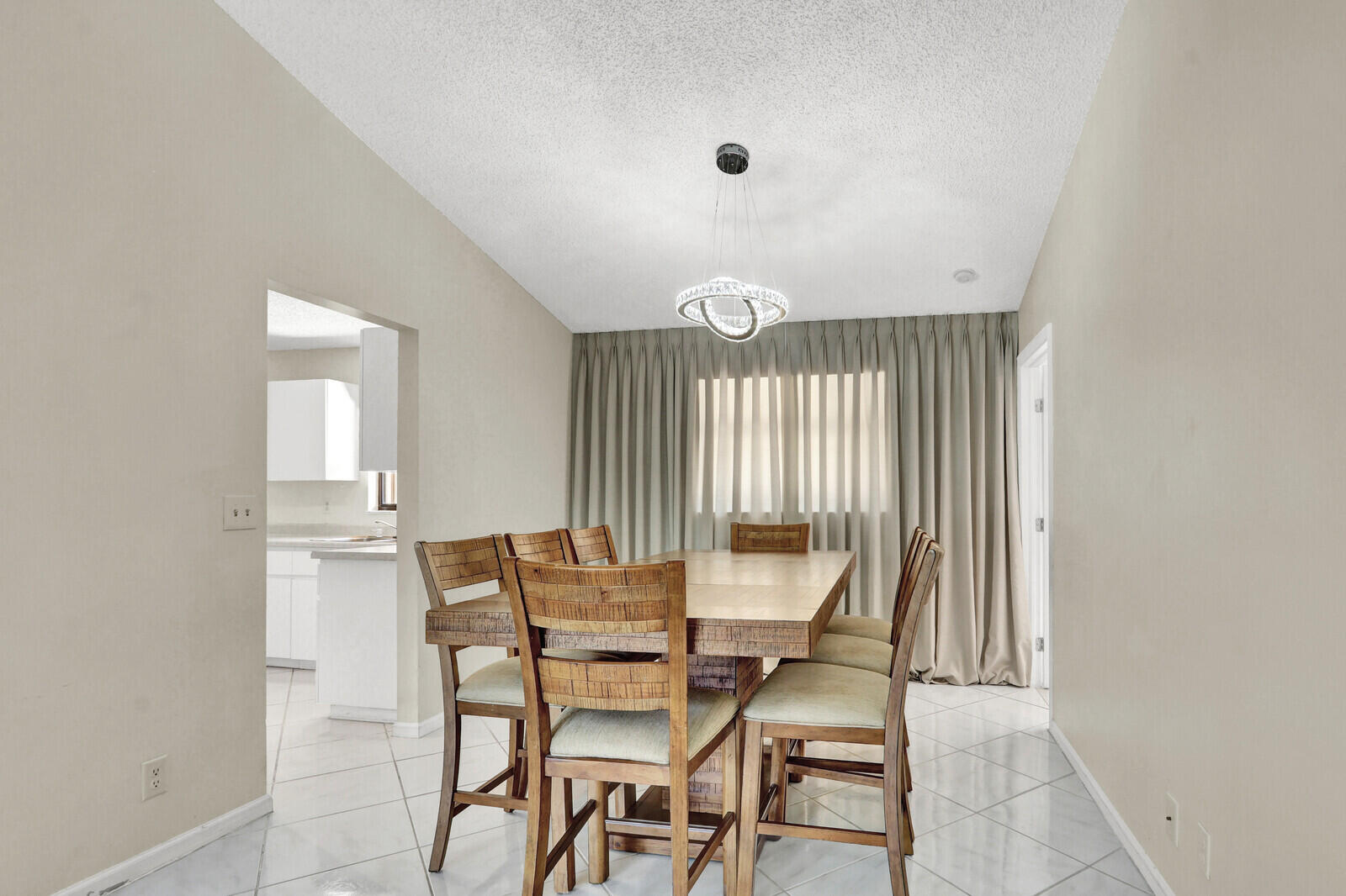 HAWTHORN - Residential