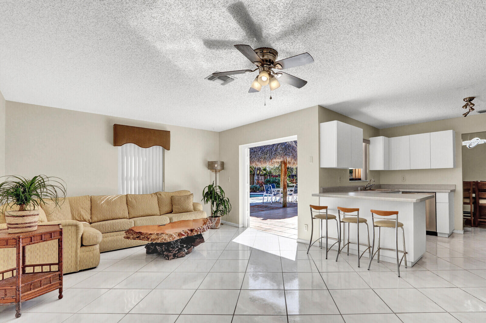 HAWTHORN - Residential