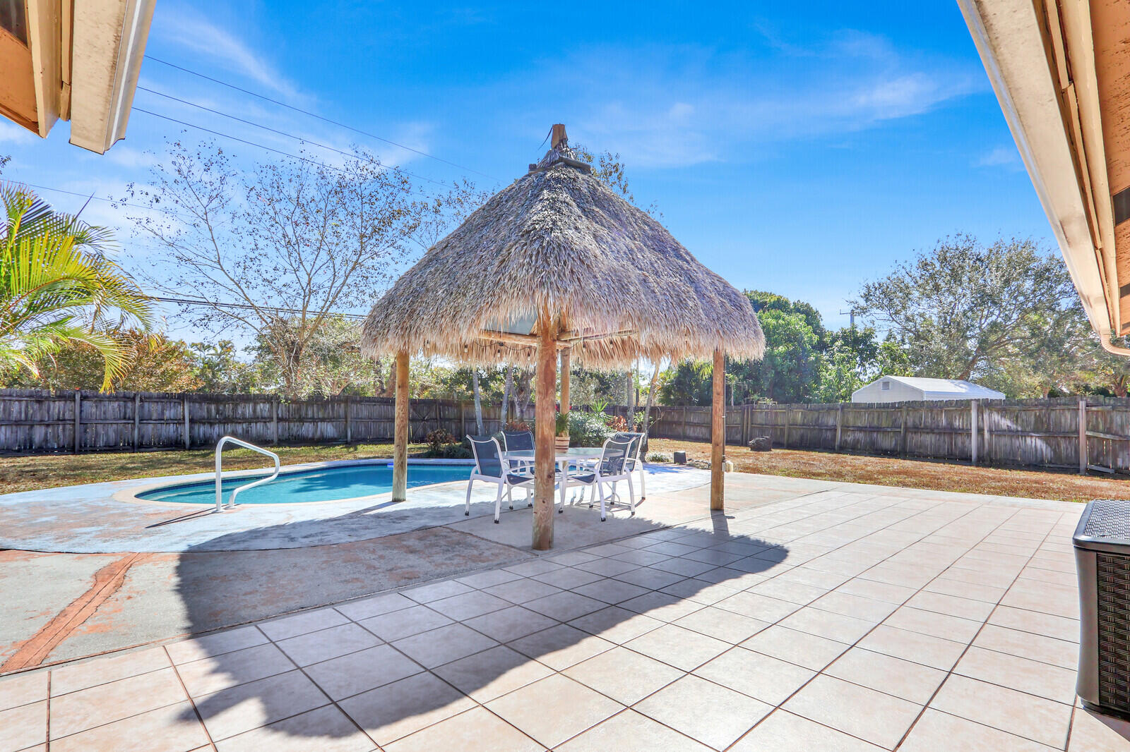 HAWTHORN - Residential