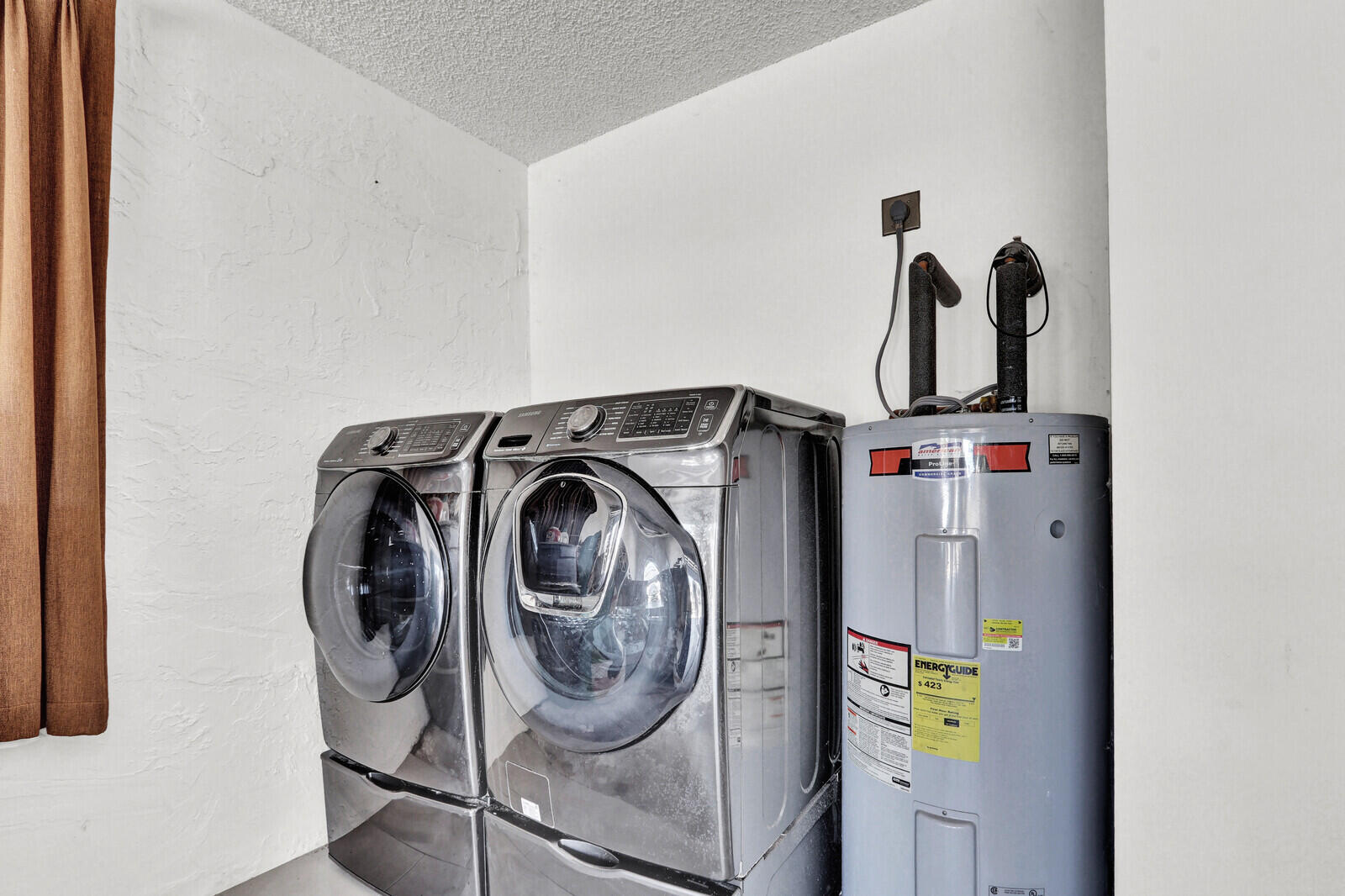 HAWTHORN - Residential