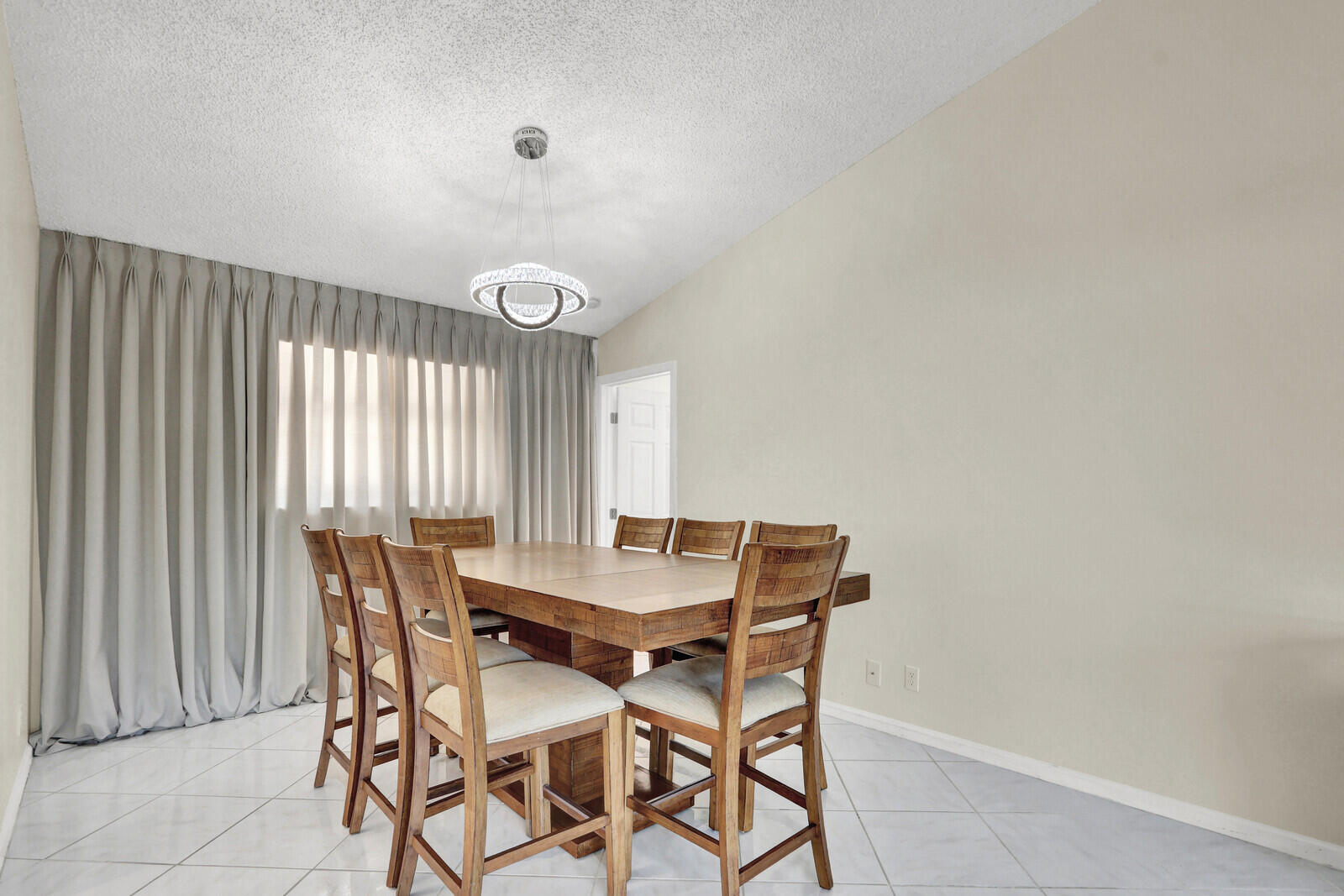 HAWTHORN - Residential