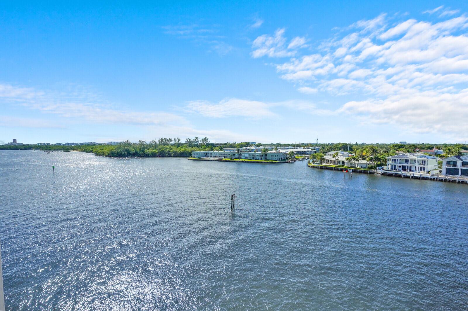 YACHT & RACQUET CLUB OF B - Residential