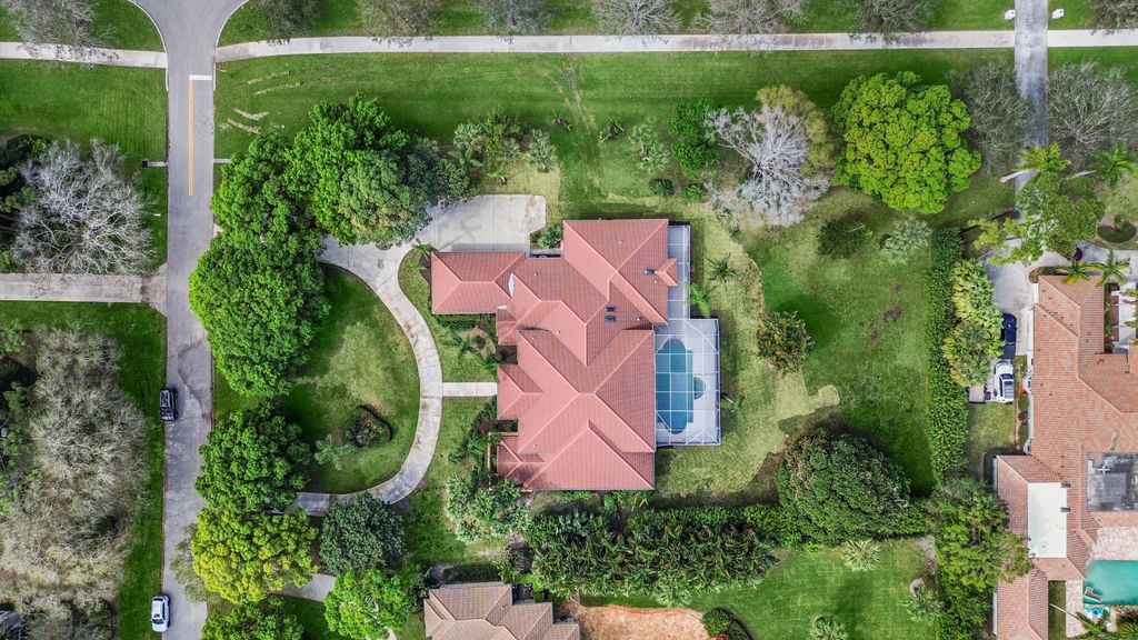 Photo of 5745 S Native Dancer Road, Palm Beach Gardens, FL 33418 (MLS # R10960814)