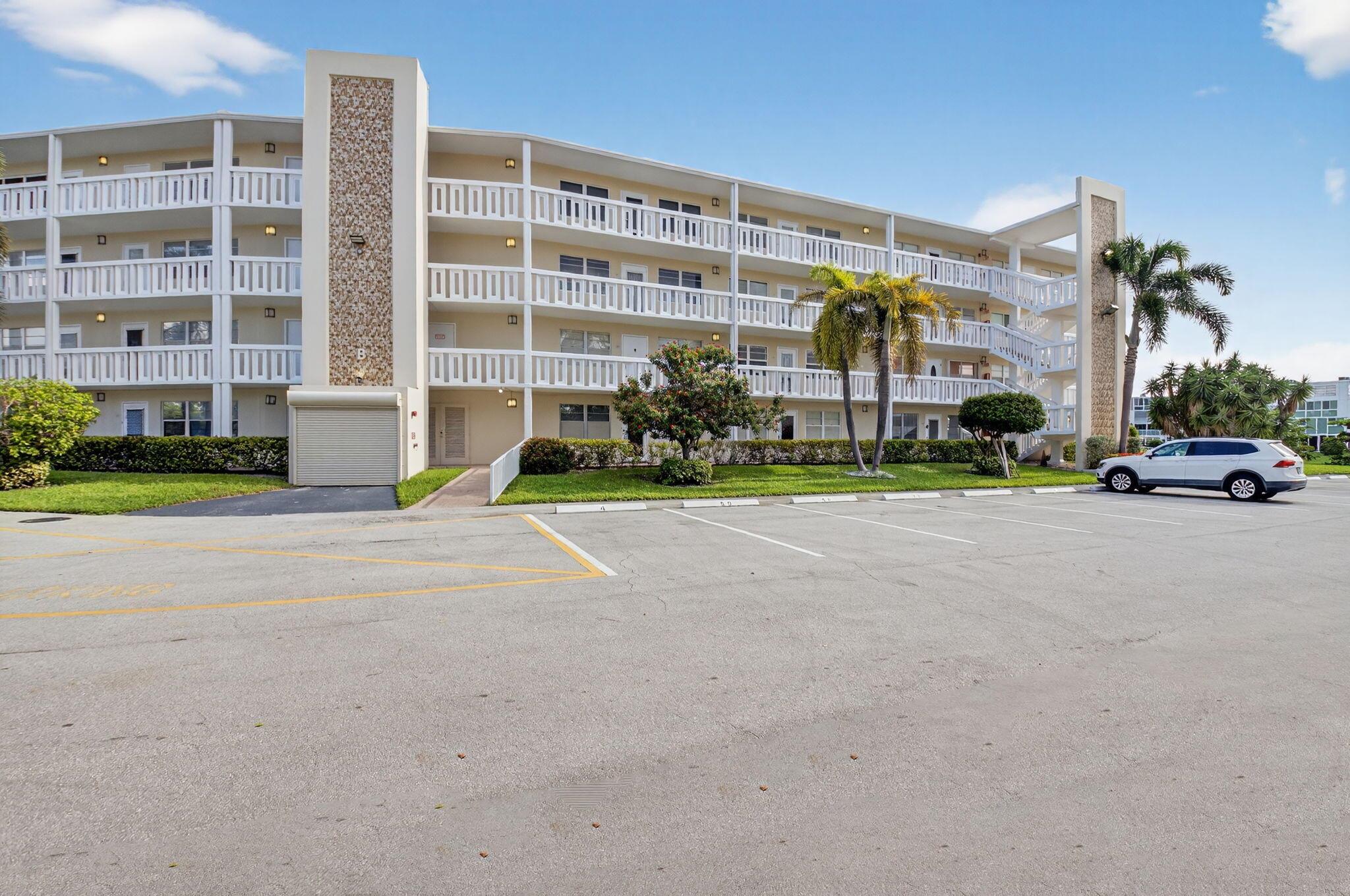 425 Grantham B, Deerfield Beach, FL, 33442/$84,900 1 425 Grantham B