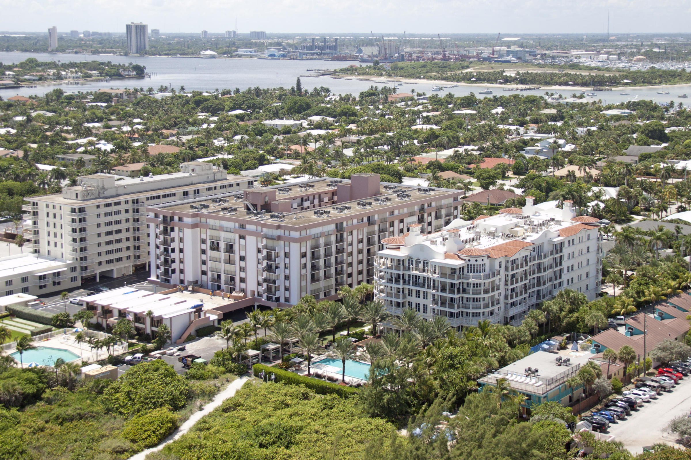 MAYAN TOWERS CONDO II - Residential Lease