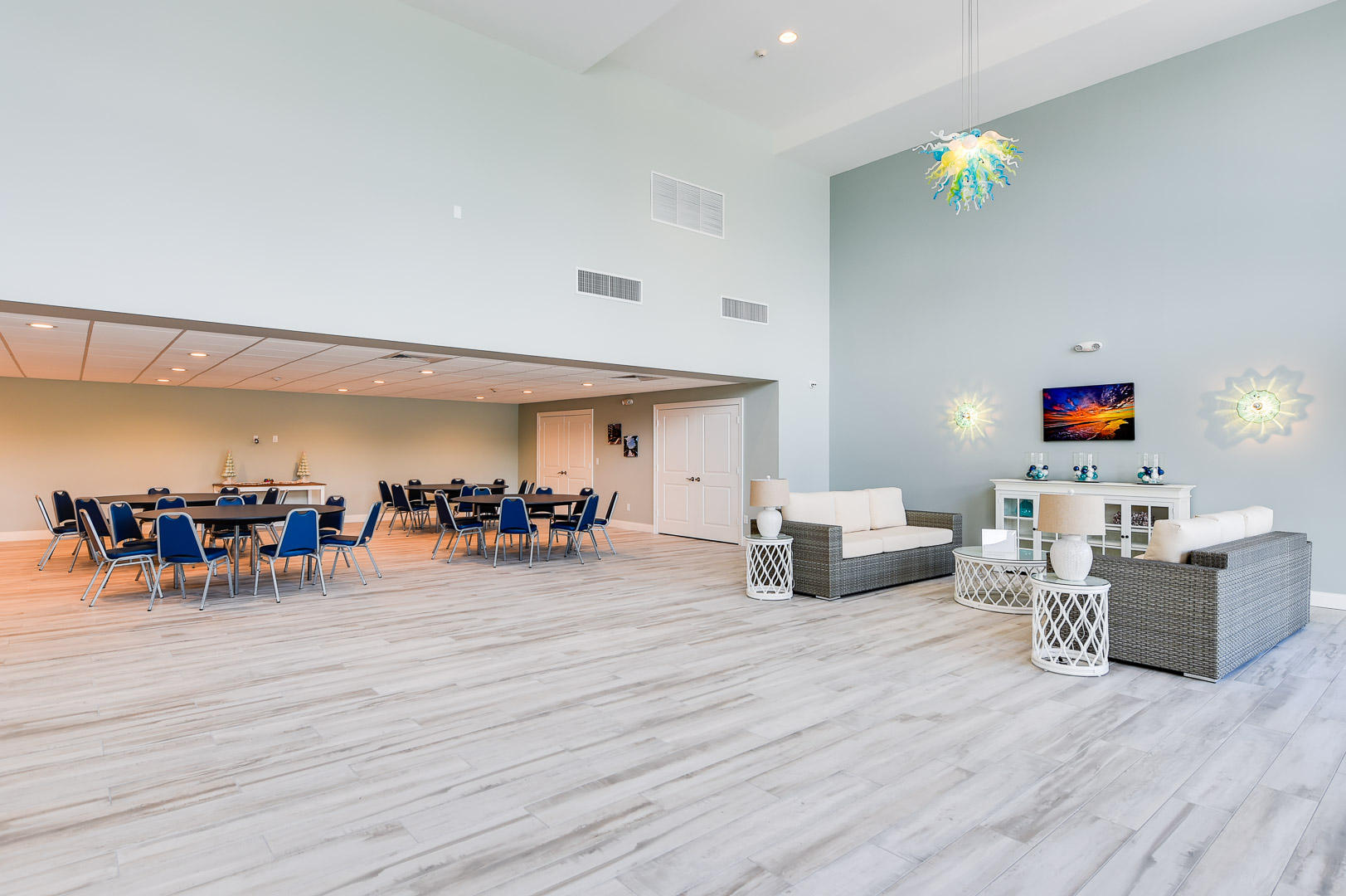 MAYAN TOWERS CONDO II - Residential Lease