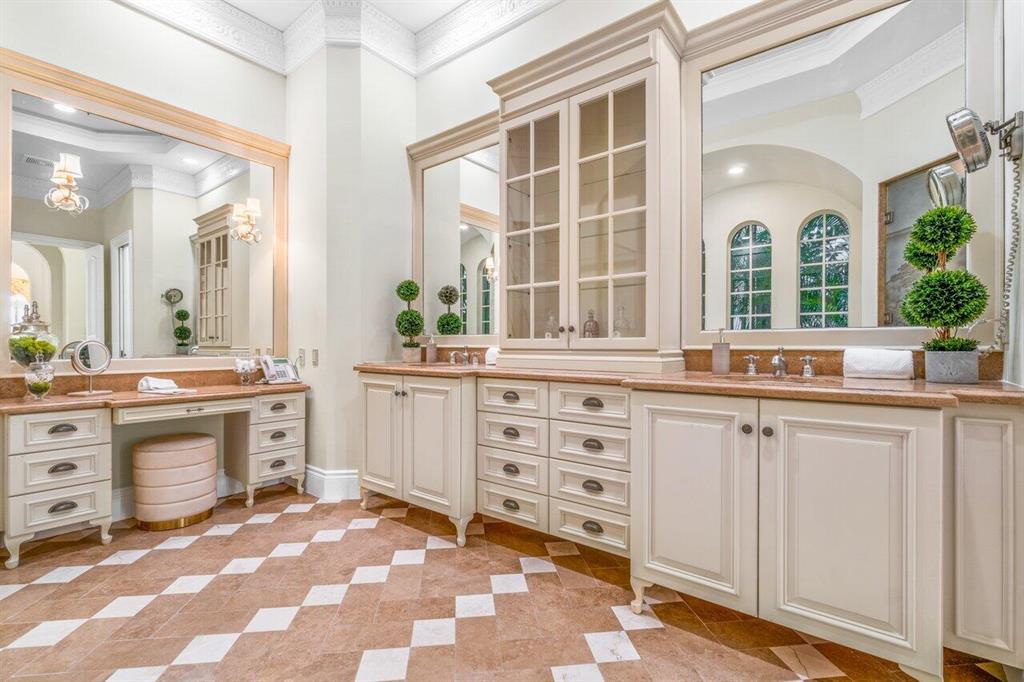 Mizner Country Club - Residential