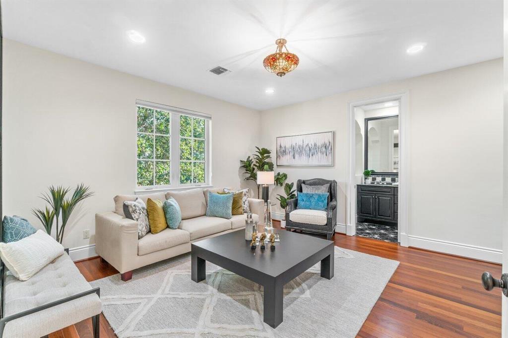 Mizner Country Club - Residential