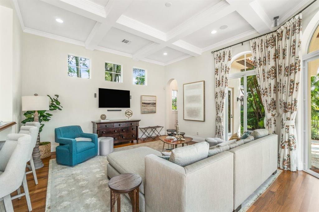 Mizner Country Club - Residential