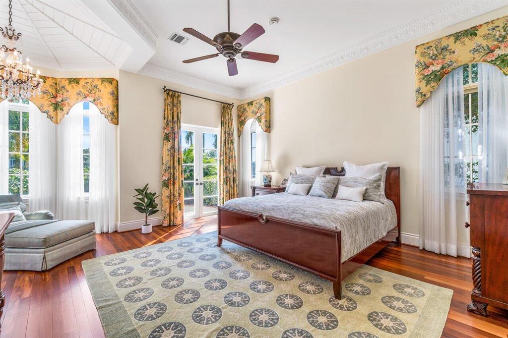 Mizner Country Club - Residential