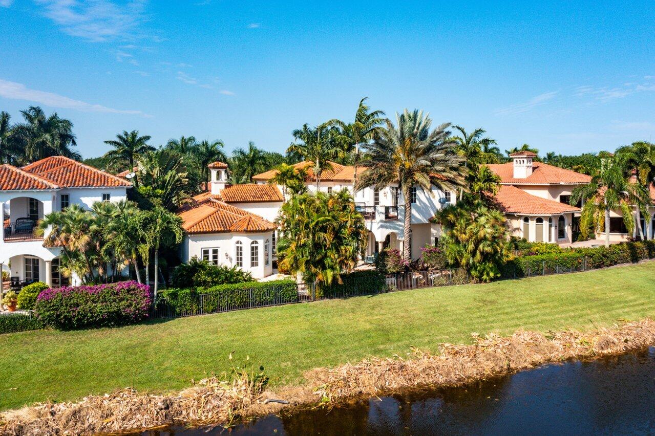 Mizner Country Club - Residential