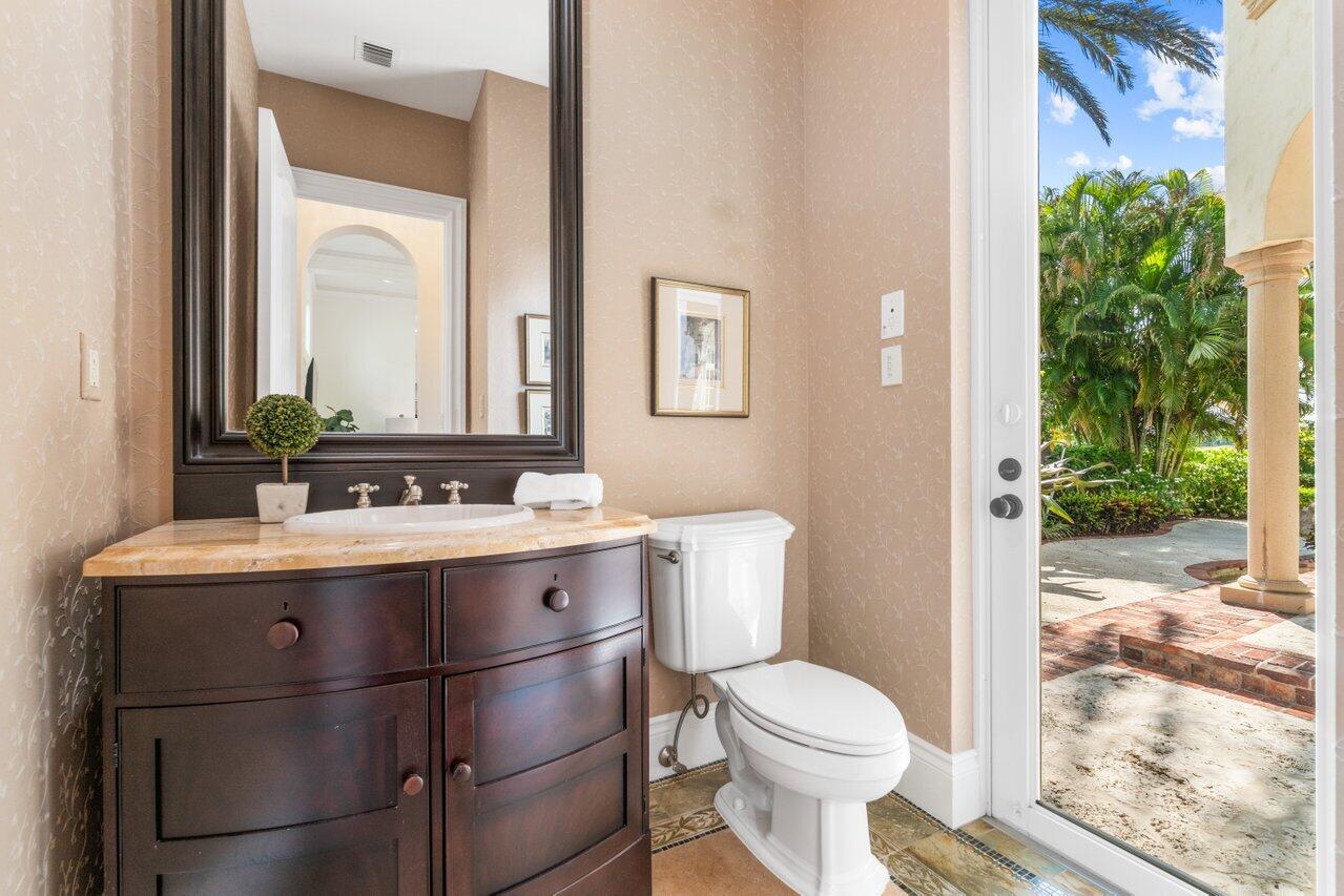 Mizner Country Club - Residential