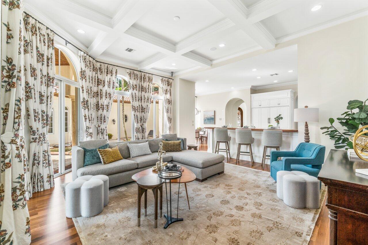 Mizner Country Club - Residential