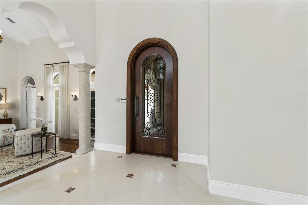 Mizner Country Club - Residential