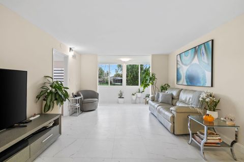Photo of 9660 Sunrise Lakes Blvd #103, Sunrise, FL 33322 (MLS # F10533404) Photo of 9660 Sunrise Lakes Blvd #103, Sunrise, FL 33322 (MLS # F10533404)