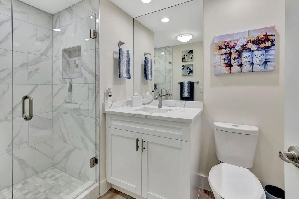 Photo of 40 Stratford Lane #D, Boynton Beach, FL 33436 (MLS # R10977034)