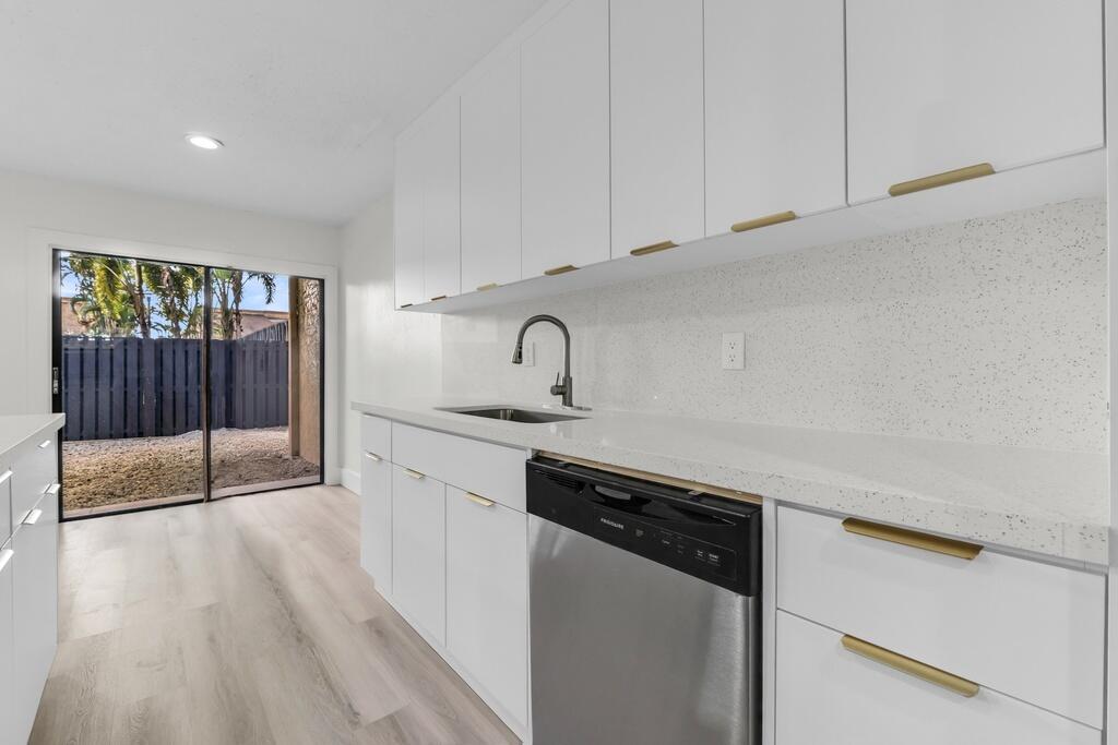 Photo of 7864 NW 12TH Street, Plantation, FL 33322 (MLS # B26079460)