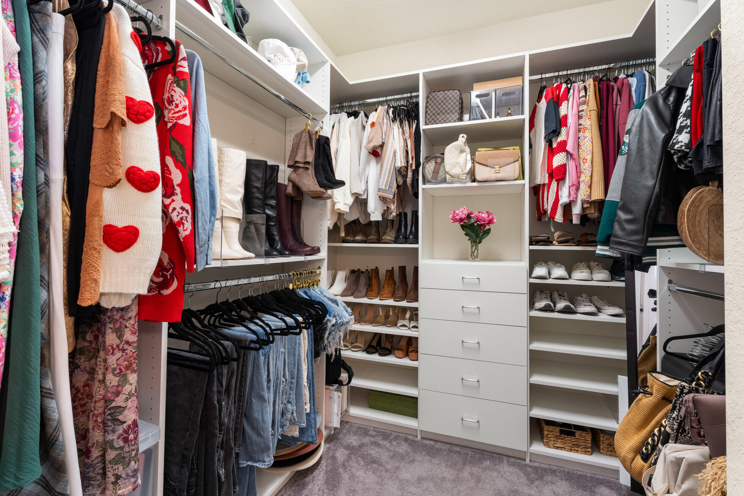 THE FIELDS - Residential