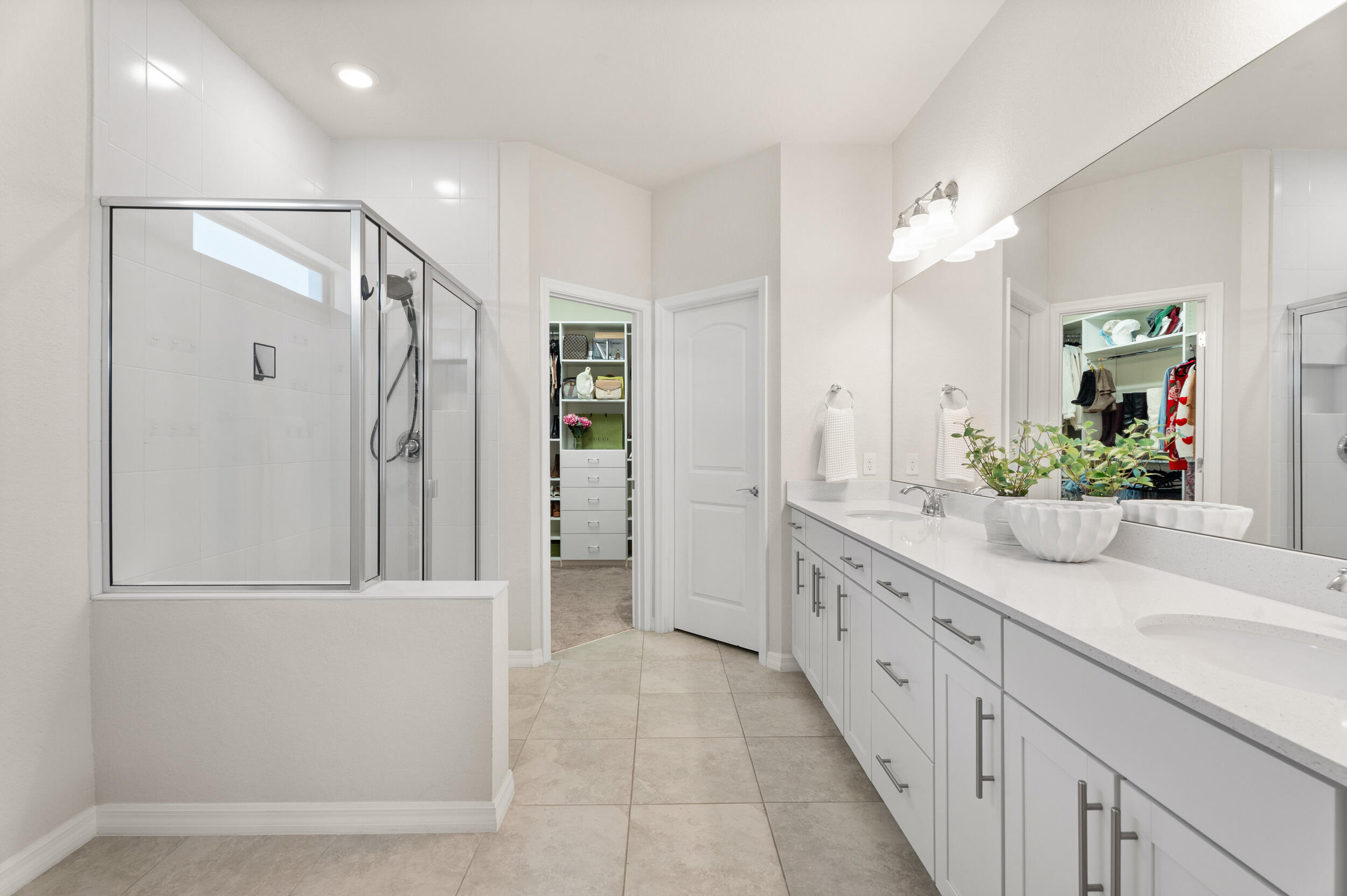 THE FIELDS - Residential