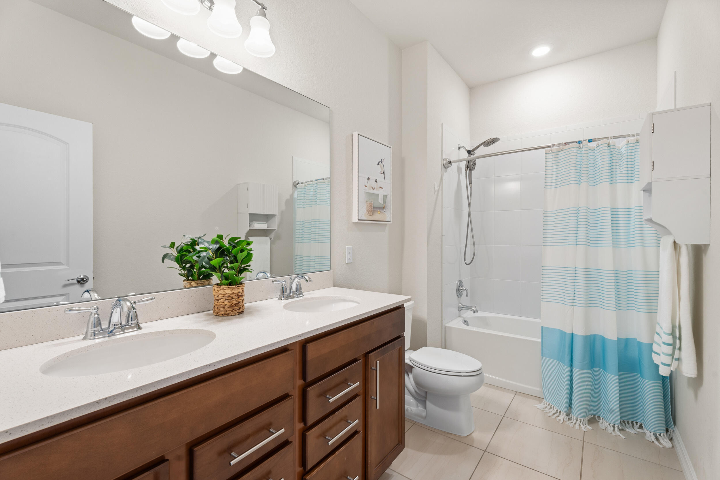 THE FIELDS - Residential