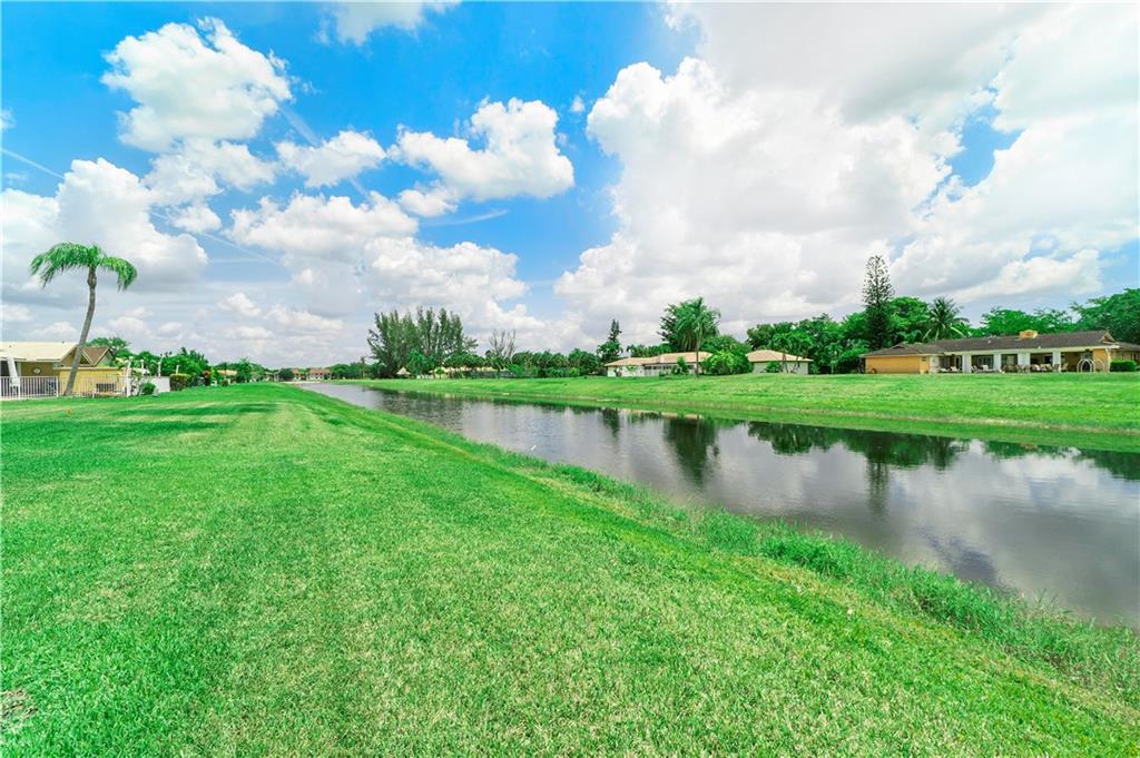 Cypress Run 93-16 B - Residential
