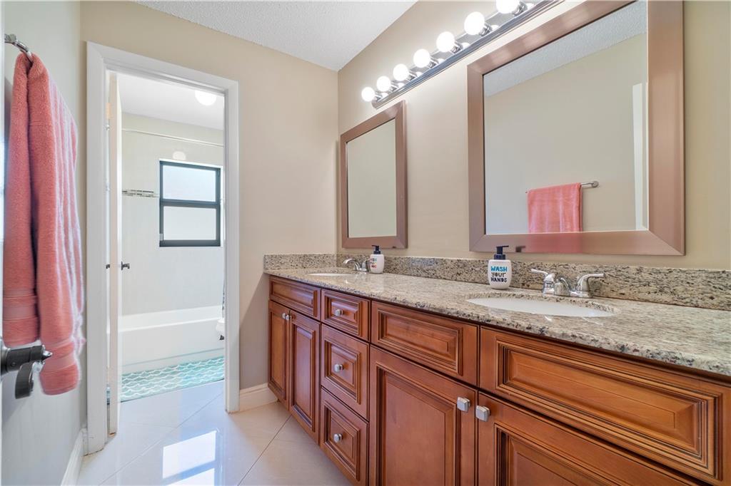 Cypress Run 93-16 B - Residential