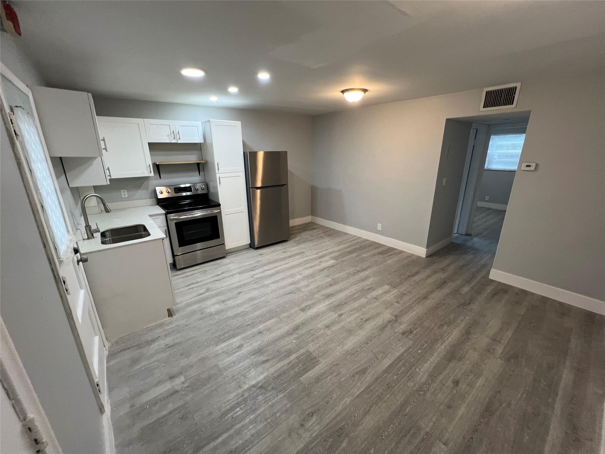 Sunshine Gardens - Residential Lease