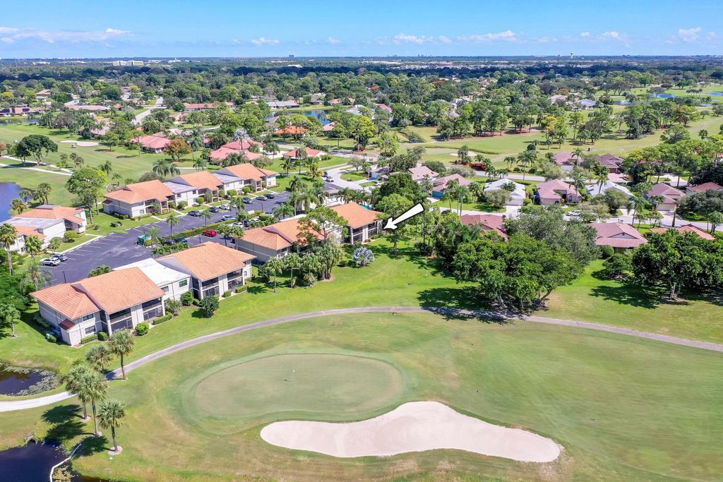 Photo of 13335 Touchstone Place #101, Palm Beach Gardens, FL 33418 (MLS # R10930534)