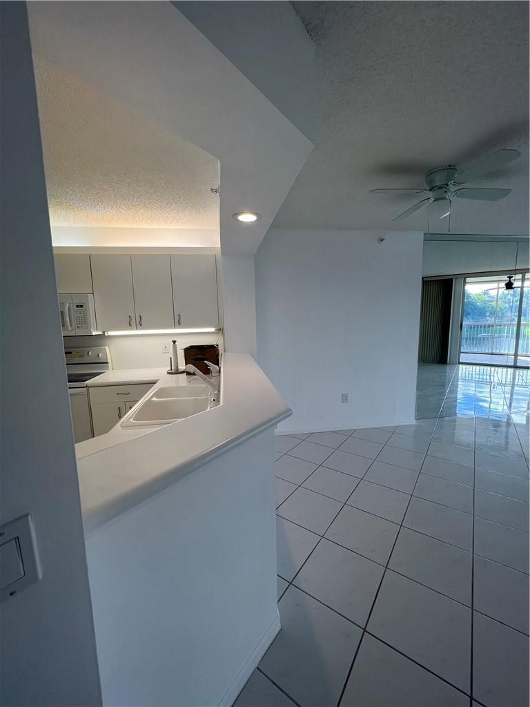 GRANVILLE KING'S POINT - Residential