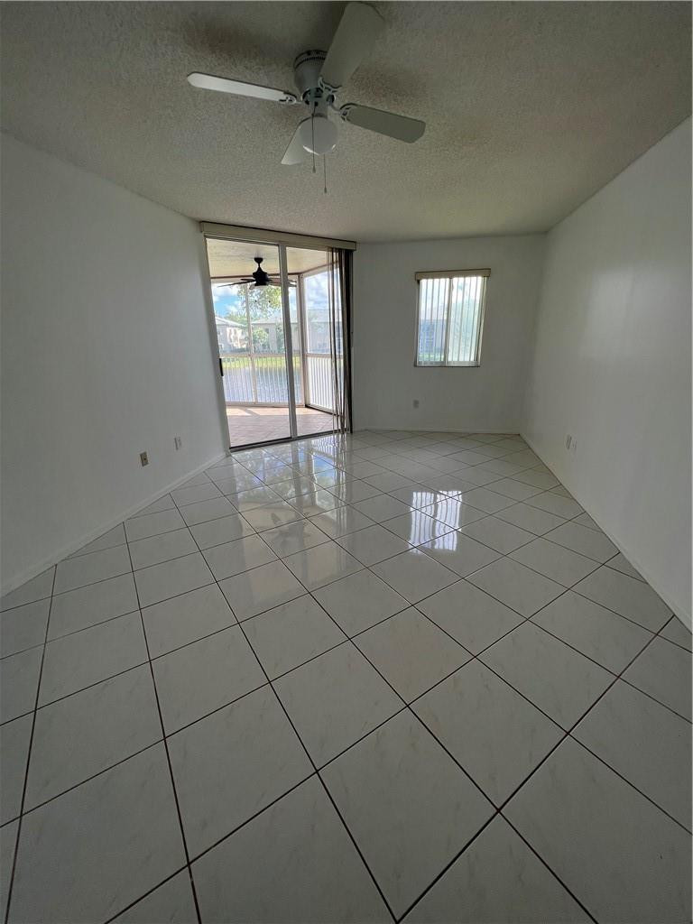 GRANVILLE KING'S POINT - Residential