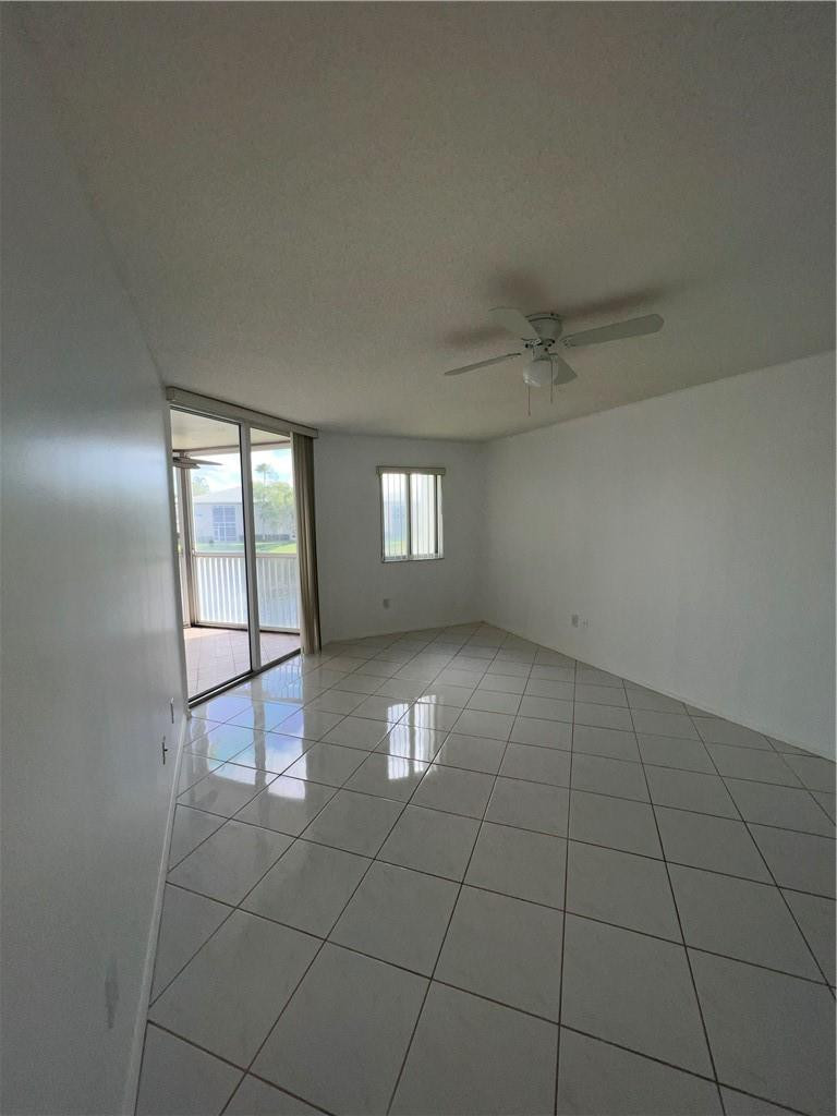 GRANVILLE KING'S POINT - Residential