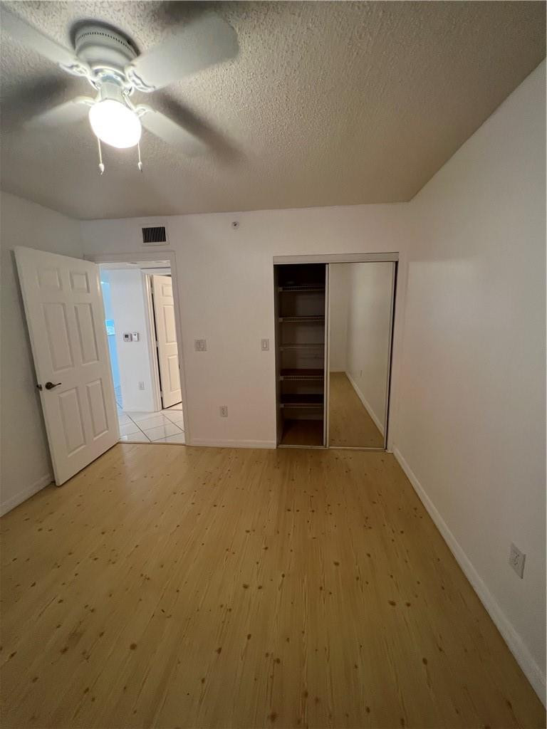 GRANVILLE KING'S POINT - Residential