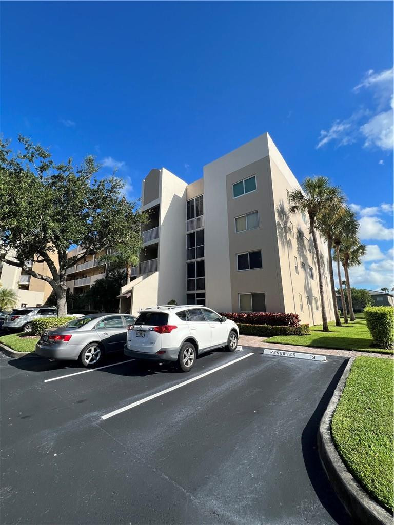 GRANVILLE KING'S POINT - Residential