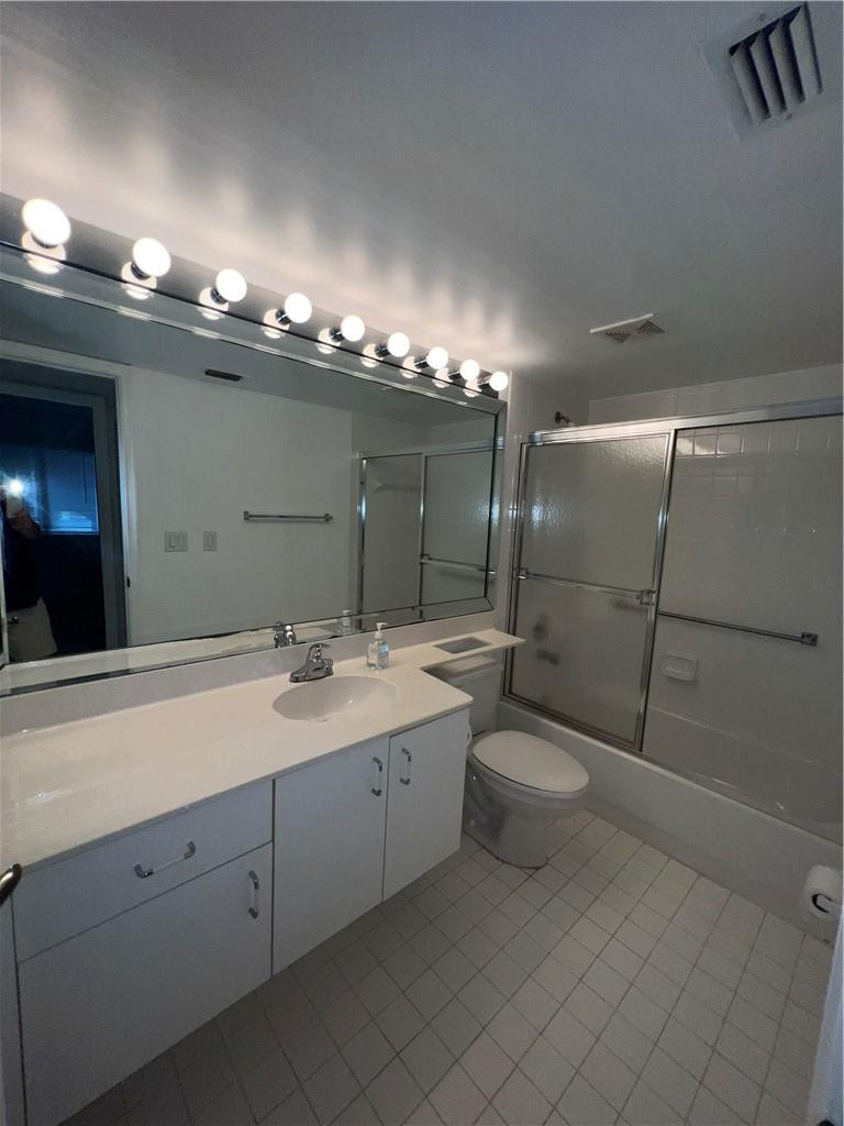 GRANVILLE KING'S POINT - Residential