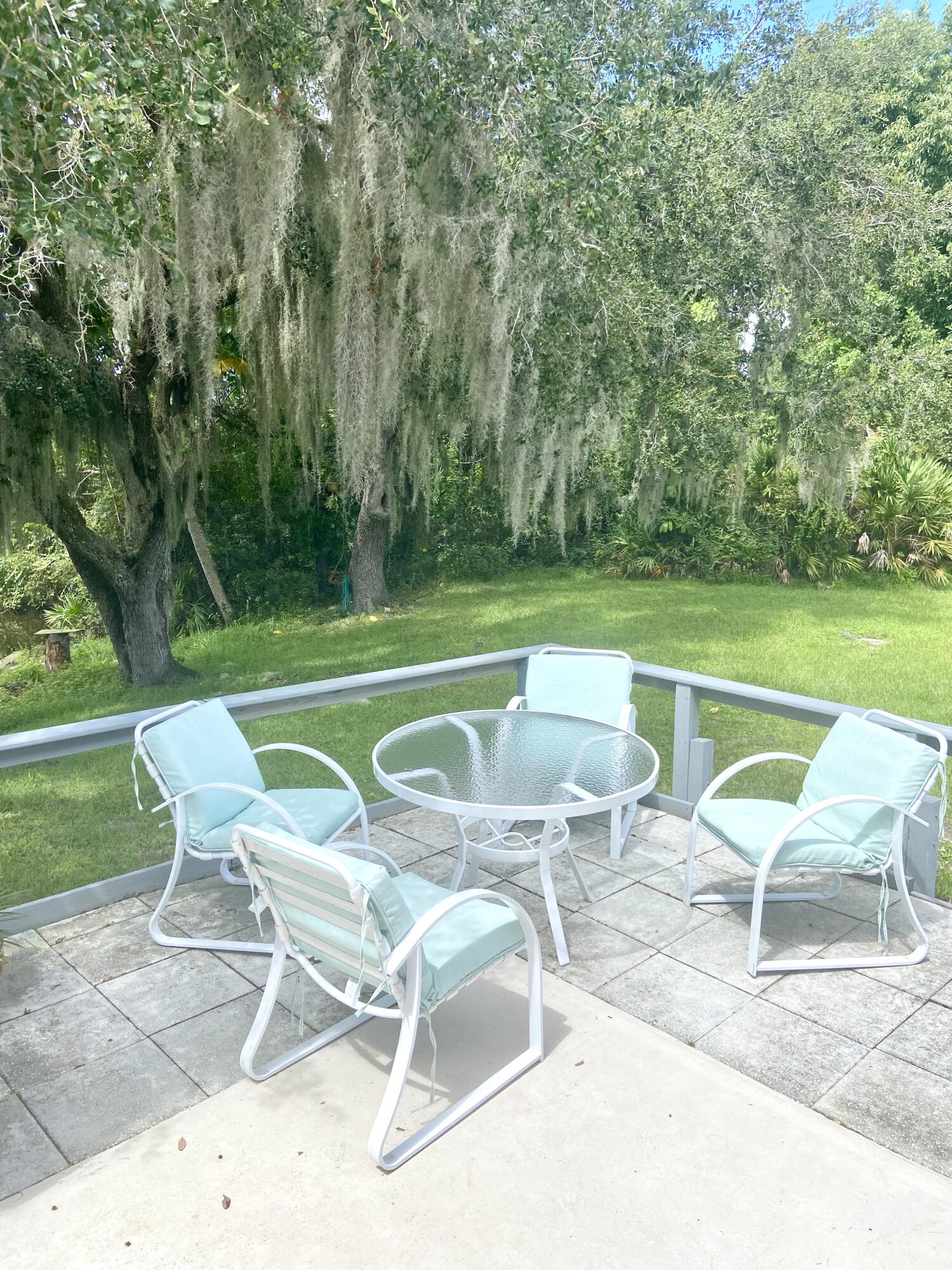 Spanish Lakes Riverfront - Residential