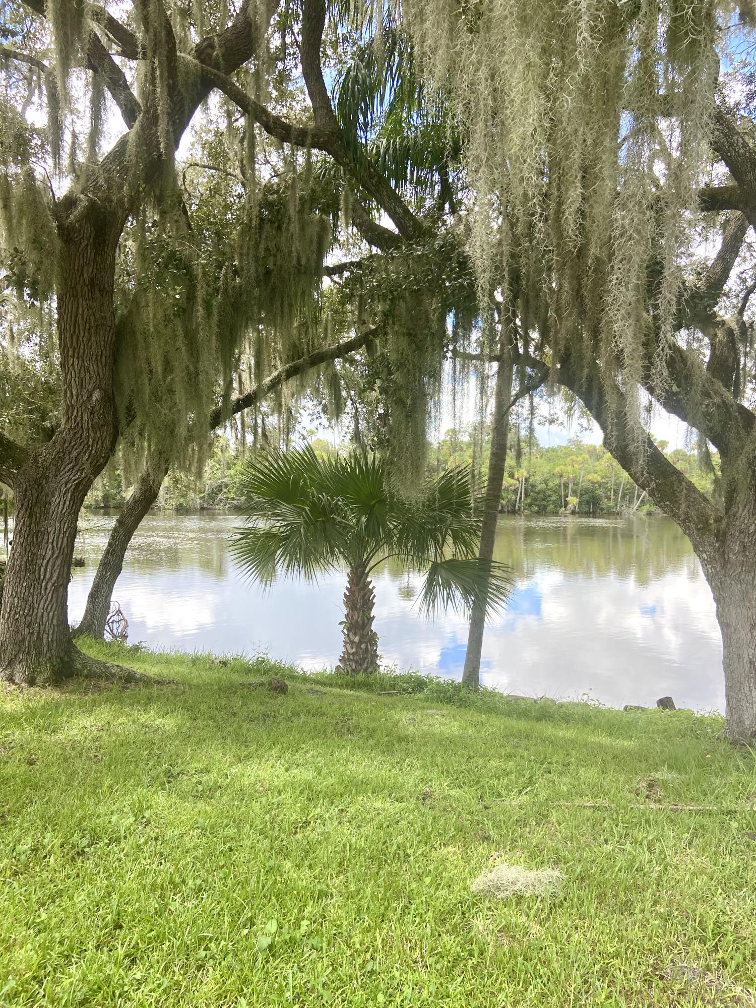 Spanish Lakes Riverfront - Residential