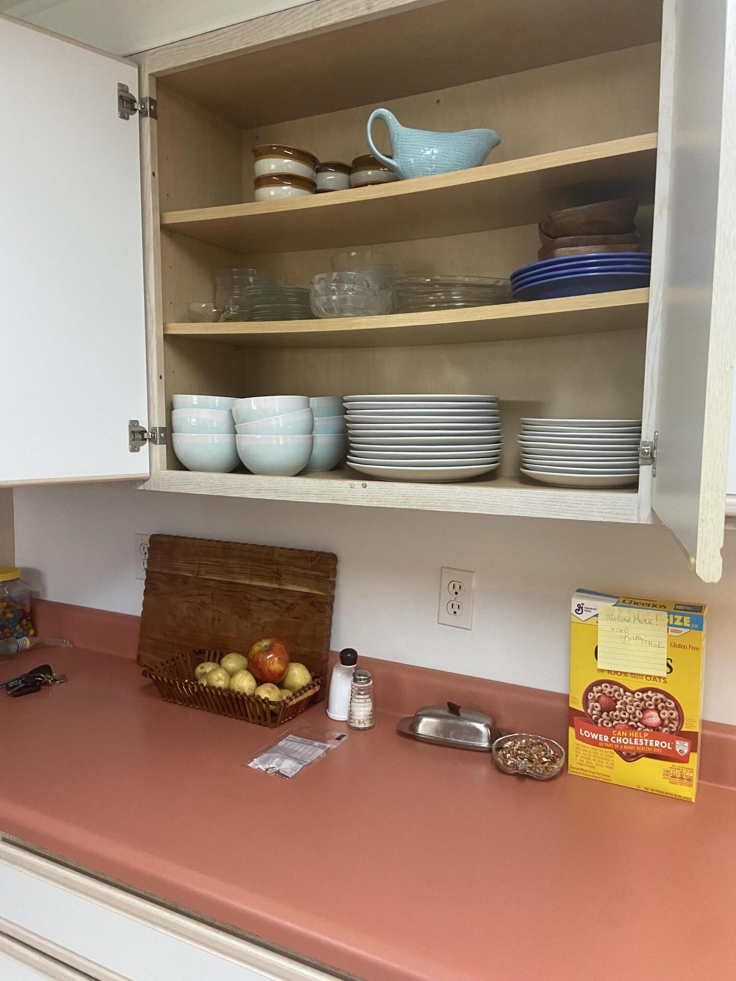 Spanish Lakes Riverfront - Residential