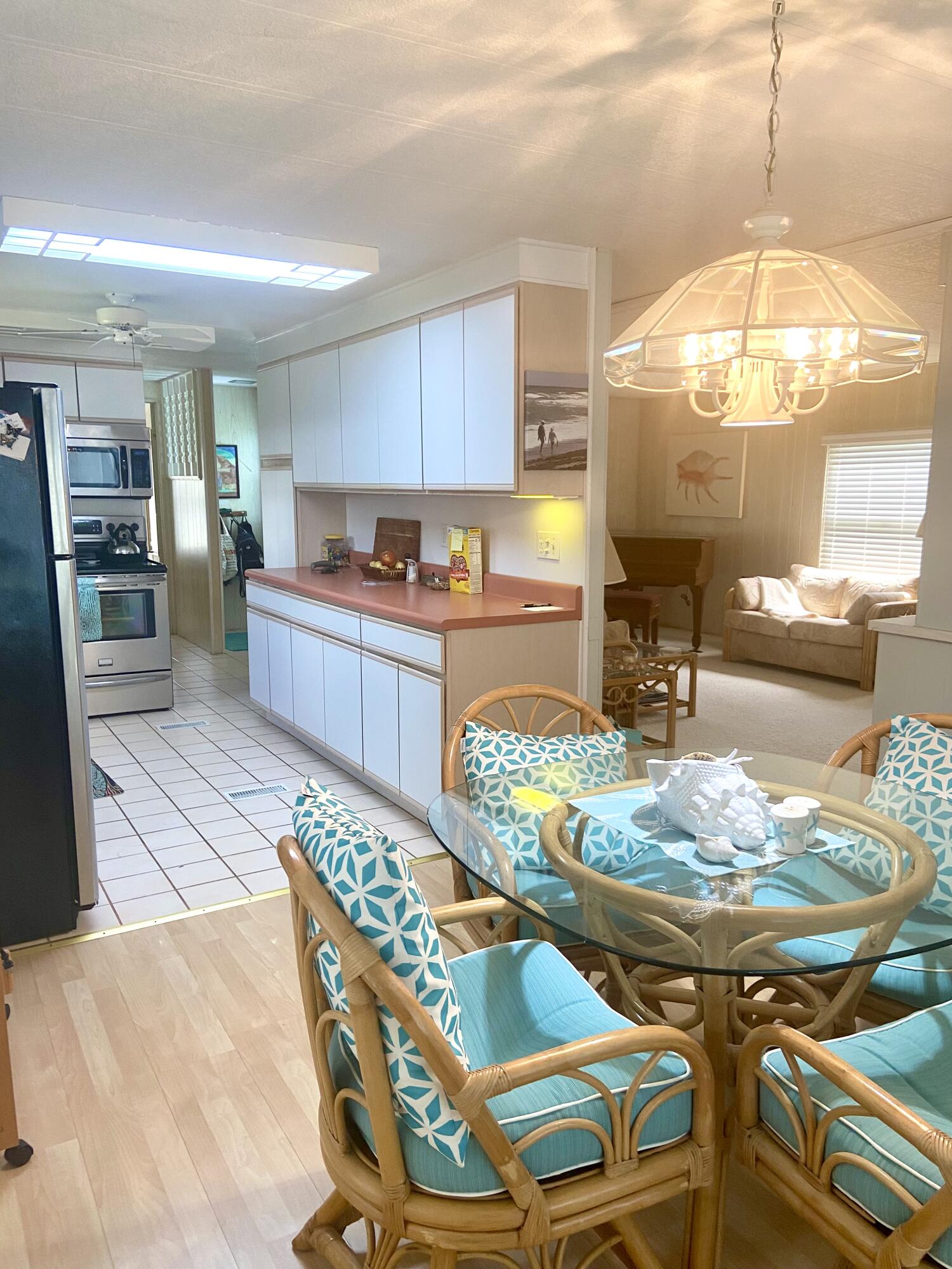 Spanish Lakes Riverfront - Residential