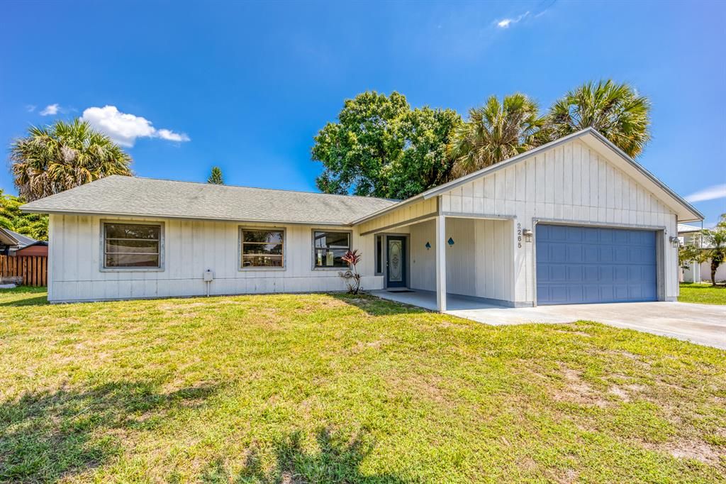 Photo of 2265 SE Master Avenue, Port Saint Lucie, FL 34953 (MLS # R10800814)