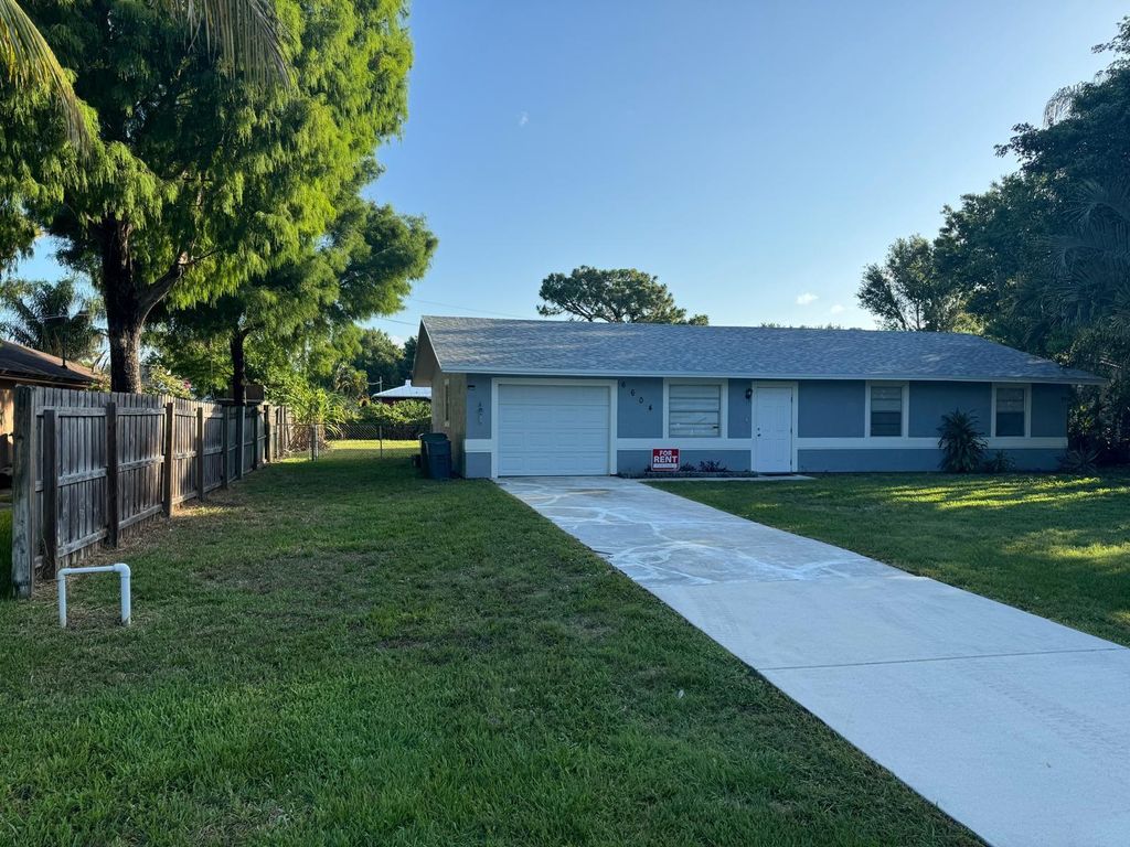 Photo of 6604 Pensacola Road, Fort Pierce, FL 34951 (MLS # F10446615)