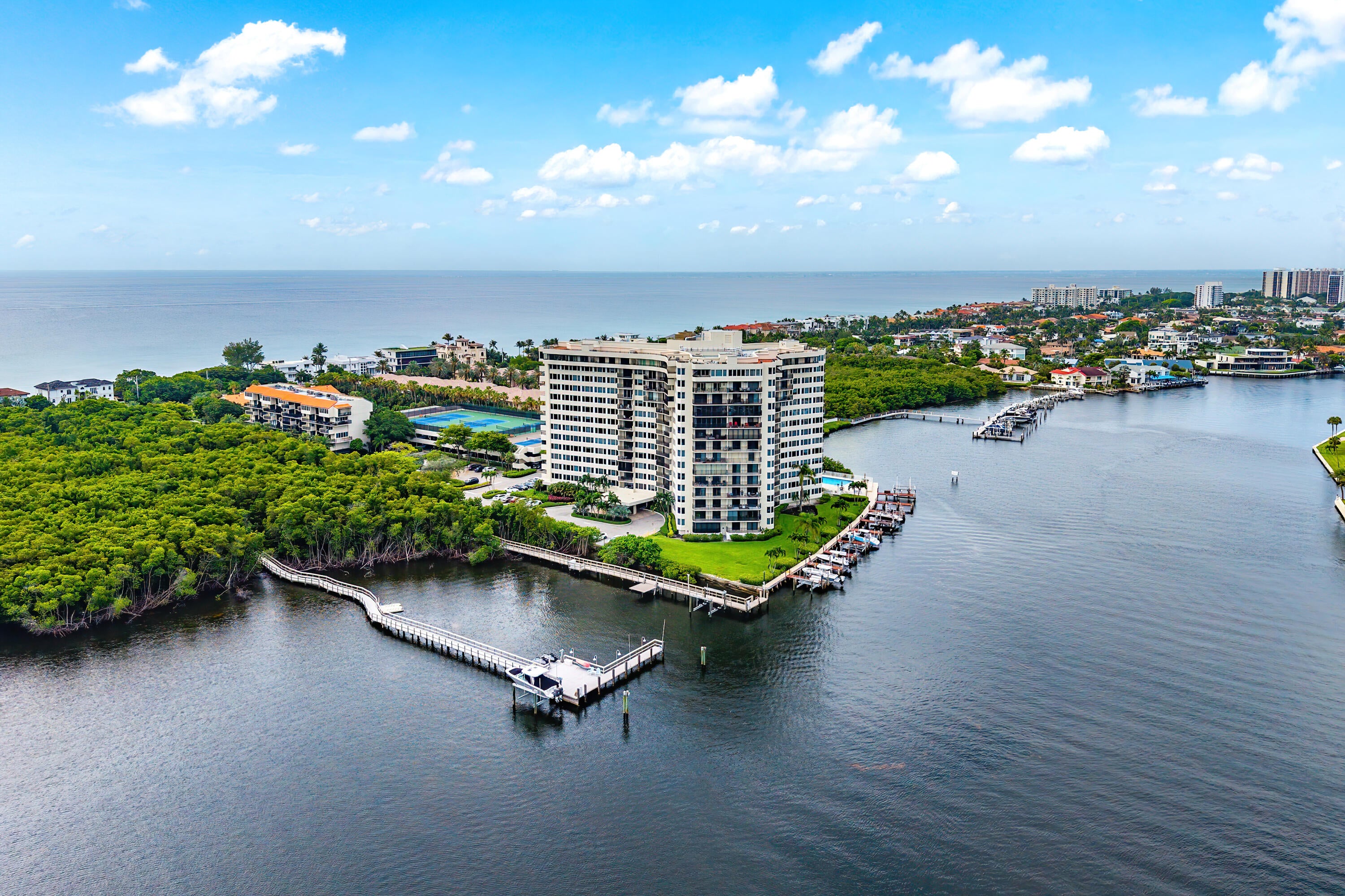 3912 S Ocean Boulevard 612