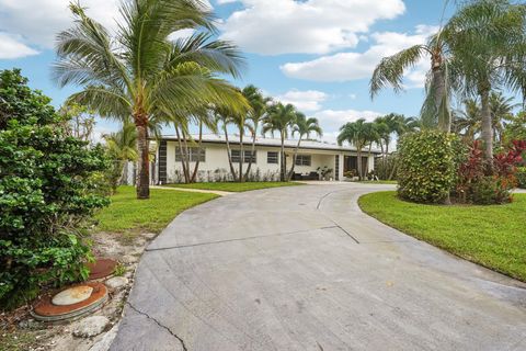 A home in Lake Worth Beach