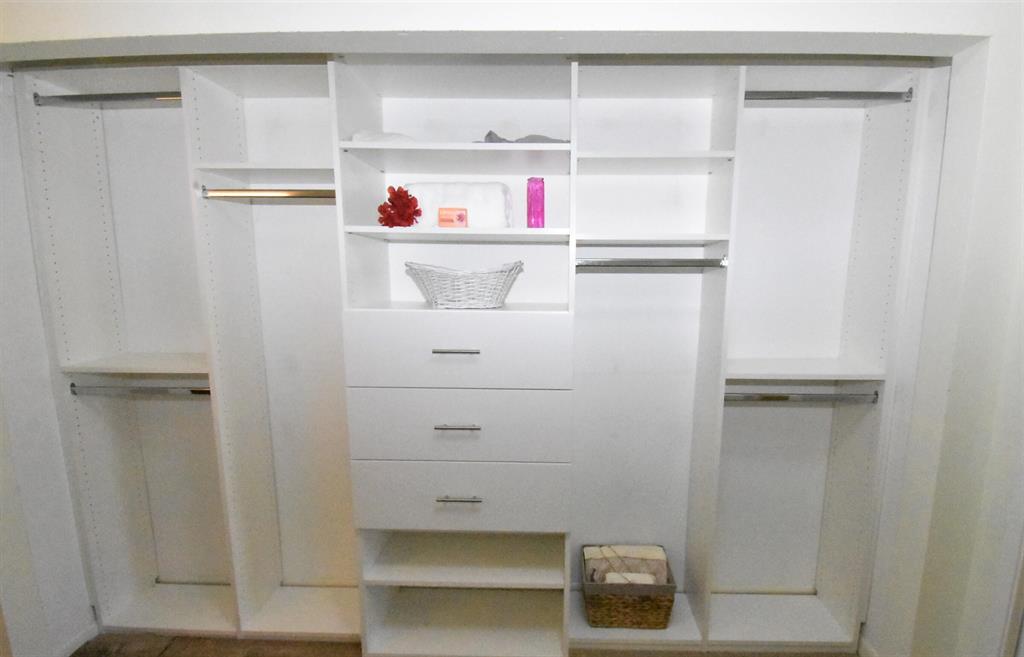 HUNTINGTON TOWERS CONDO - Residential