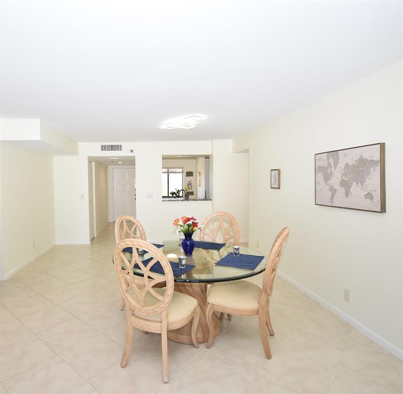 HUNTINGTON TOWERS CONDO - Residential