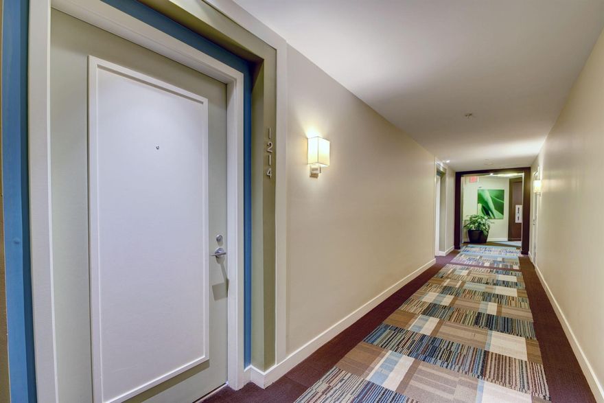 Enjoy luxury living in the desirable City Place. This1 Bed/1 Bath condo faces west featuring a beautiful city view and western sunsets. Resort-style amenities that are being fully remodeled, include an infinity lap size pool, summer kitchen, spa, sauna, steam room, club lounge, fitness center, library and massage room! City Place South Tower is located in close proximity to City Place; near restaurants, picturesque Grandview Heights neighborhood, Flagler Dr. waterfront, 1.5 miles from pristine beaches on Palm Beach, PBI, Kravis Center, the Convention Center, grocers, Clematis St, Brightline and all attractions Downtown West Palm Beach/ ''Wall Street of the South'' has to offer.