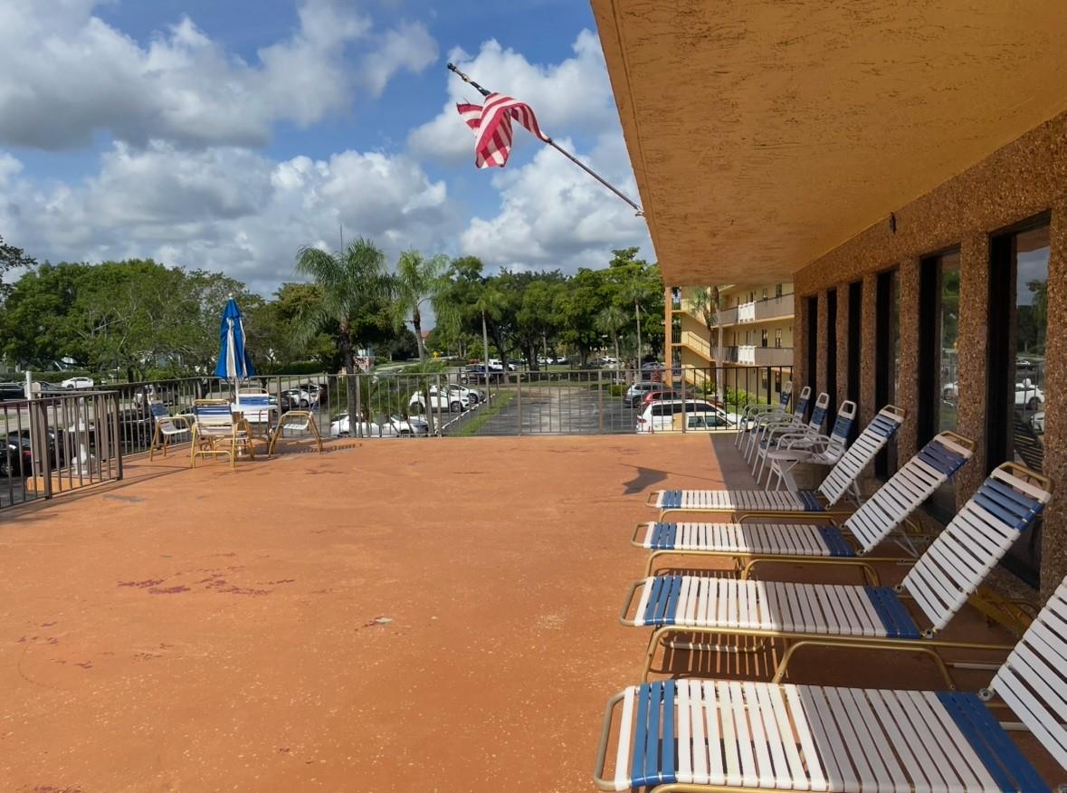 ISLE OF SANDALFOOT CONDO - Residential