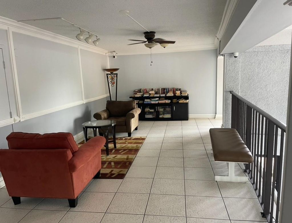 Photo of 9273 SW 8th Street #117, Boca Raton, FL 33428 (MLS # F10541700)