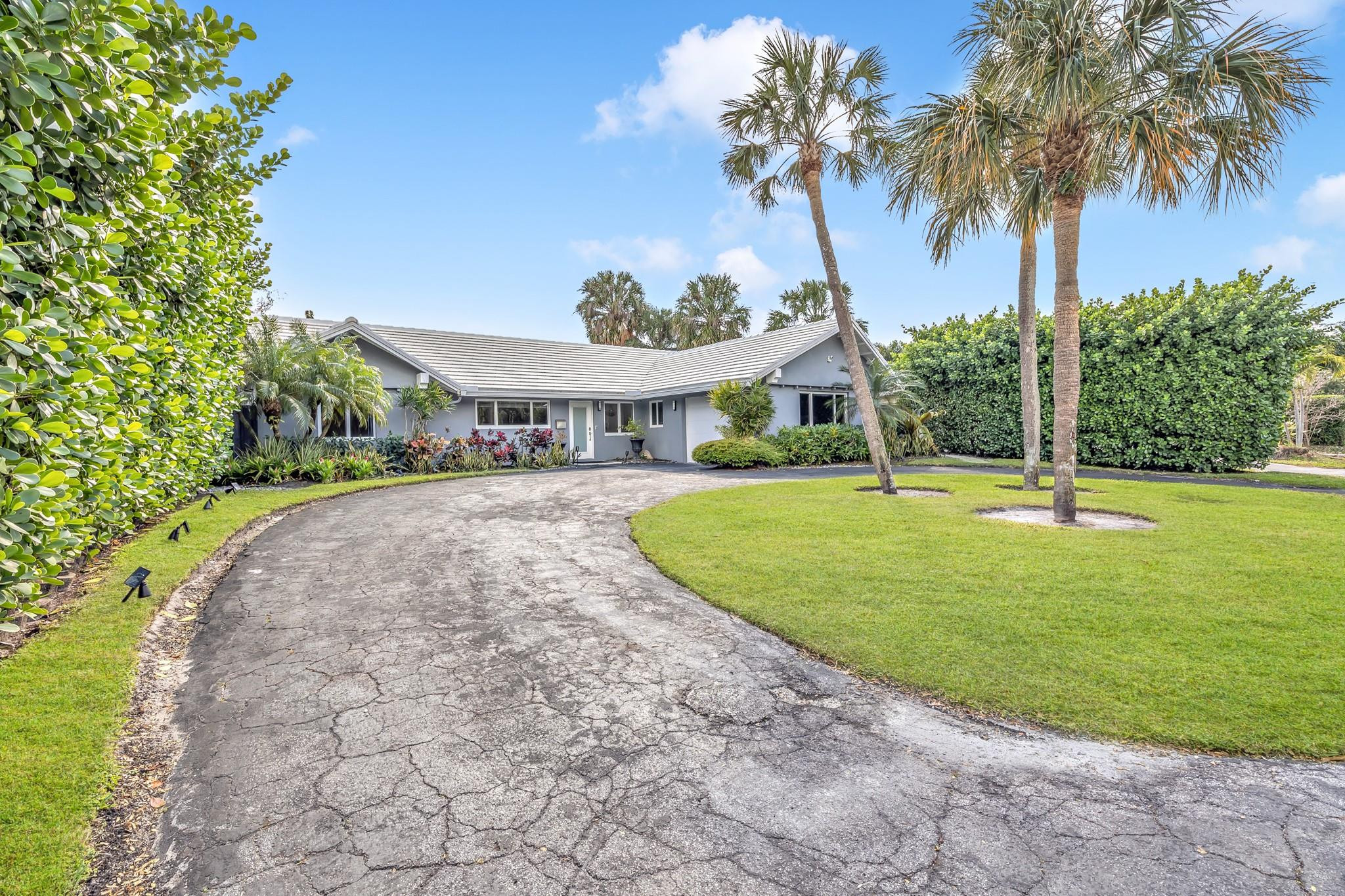 Coral Highlands 40-11 B - Residential